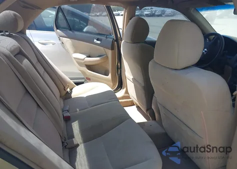 2003 Honda Accord 2.4 Lx z USA, uszkodzony, nr VIN 1HGCM55363A079370